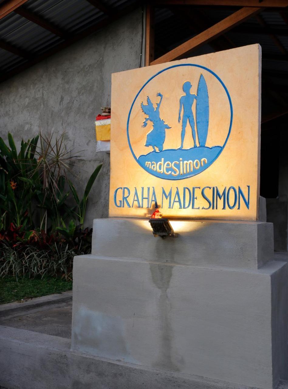 فندق Graha Madesimon Ketewel المظهر الخارجي الصورة